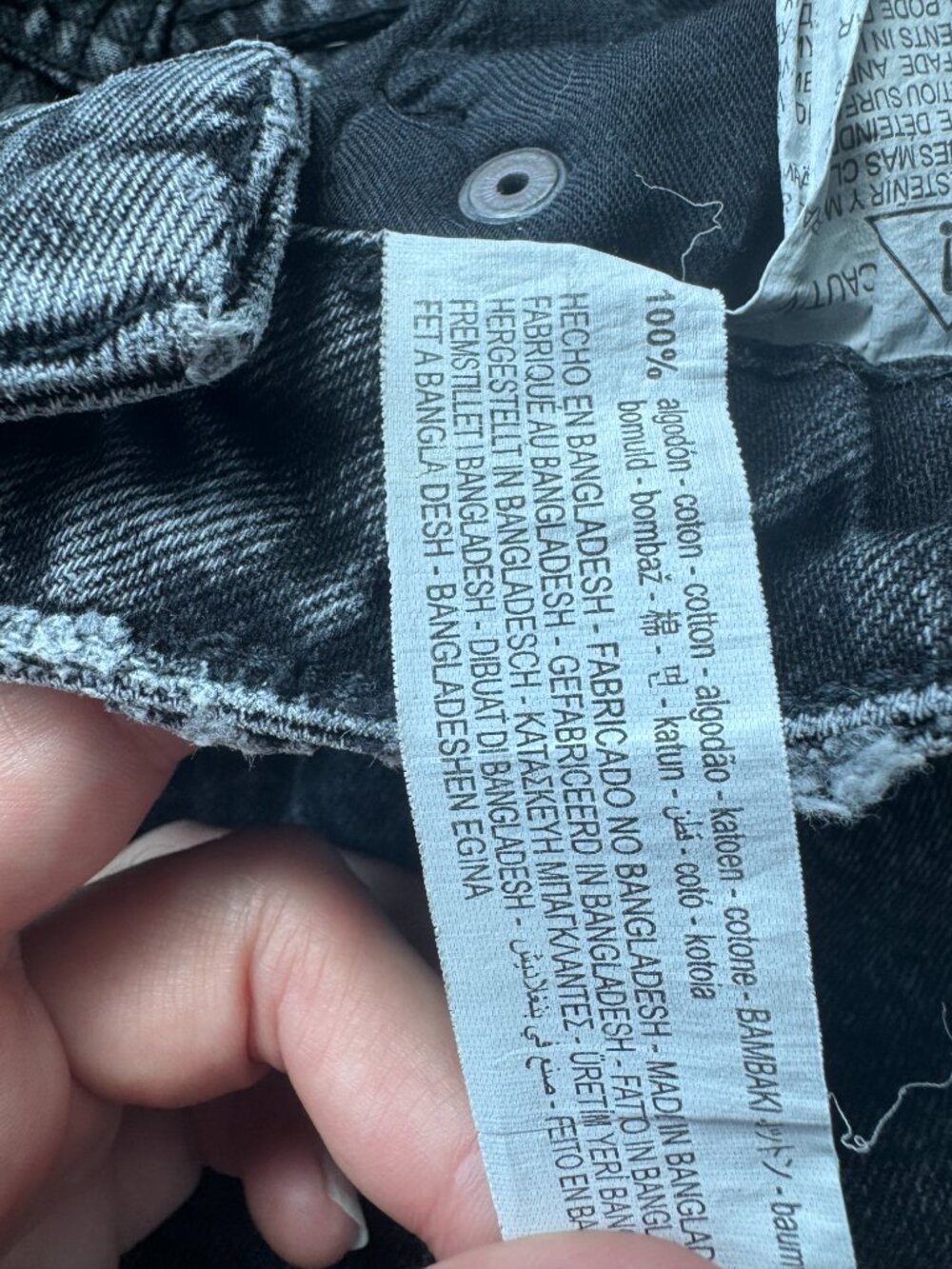 Zara Mom Fit High Rise Denim Shorts Washed Black Faded Charcoal 100% Cotton US 2 - Picture 14 of 16